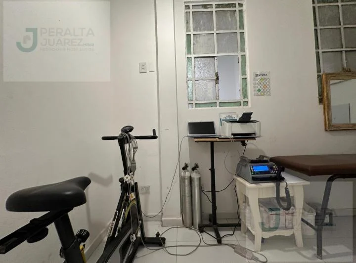 Consultorio profesional en alquiler 2
