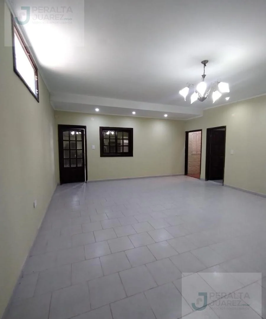 Foto de Casa céntrica en venta-V. Angela-Chaco, imagen 3