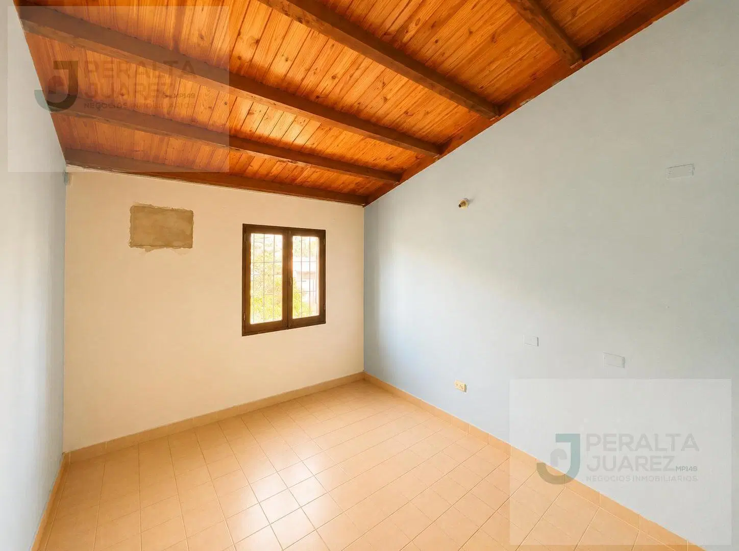 Casa en venta 3 Dormitorios Brown 2700 5