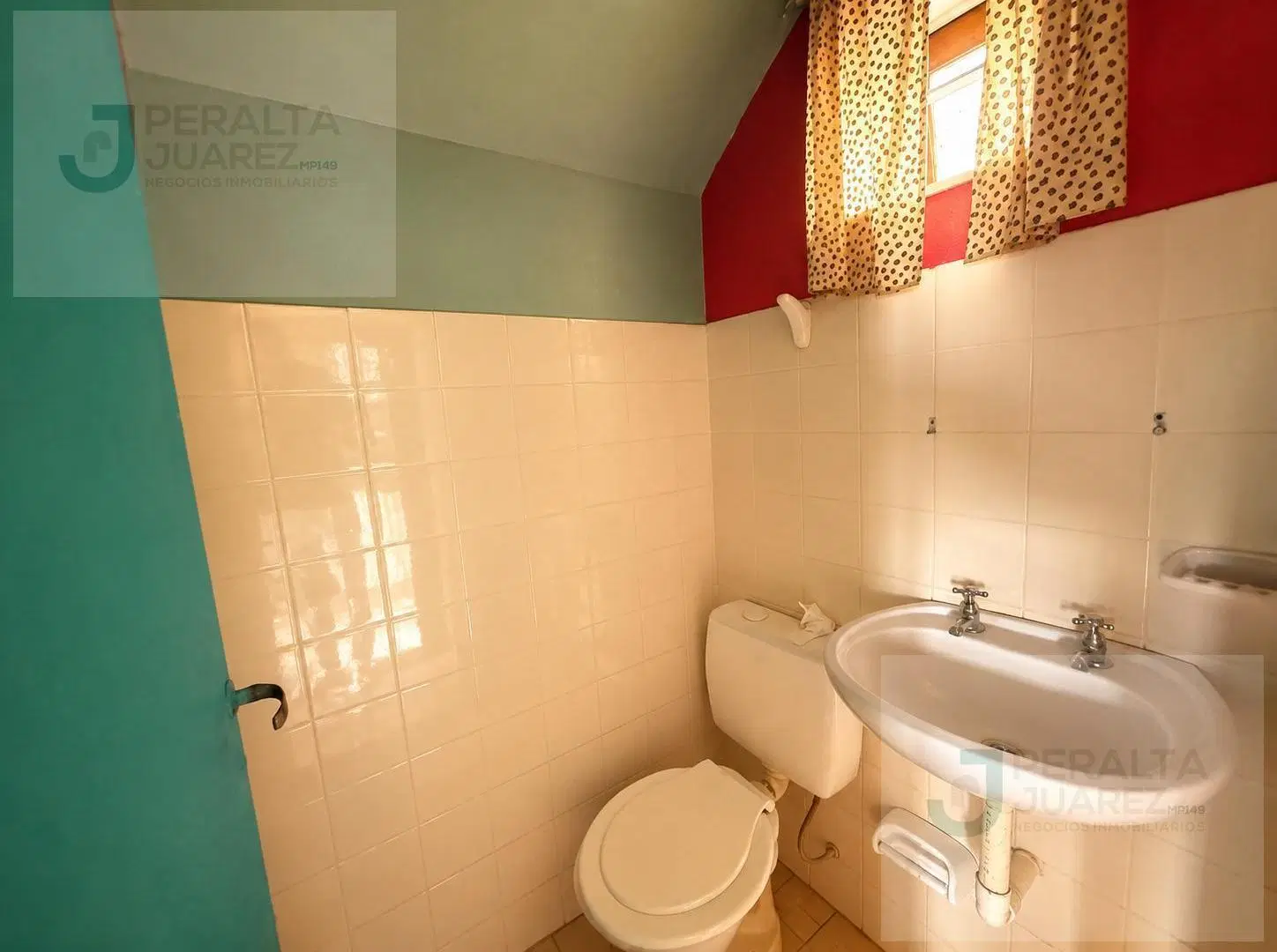Casa en venta 3 Dormitorios Brown 2700 3