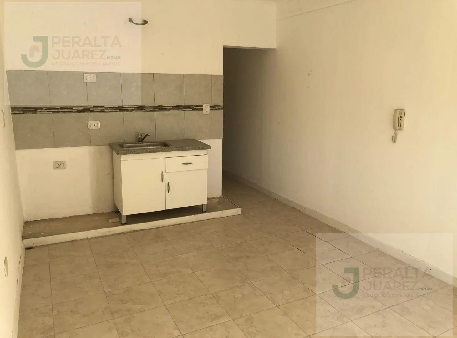 Departamento en VENTA 1 dormitorio con cochera 4