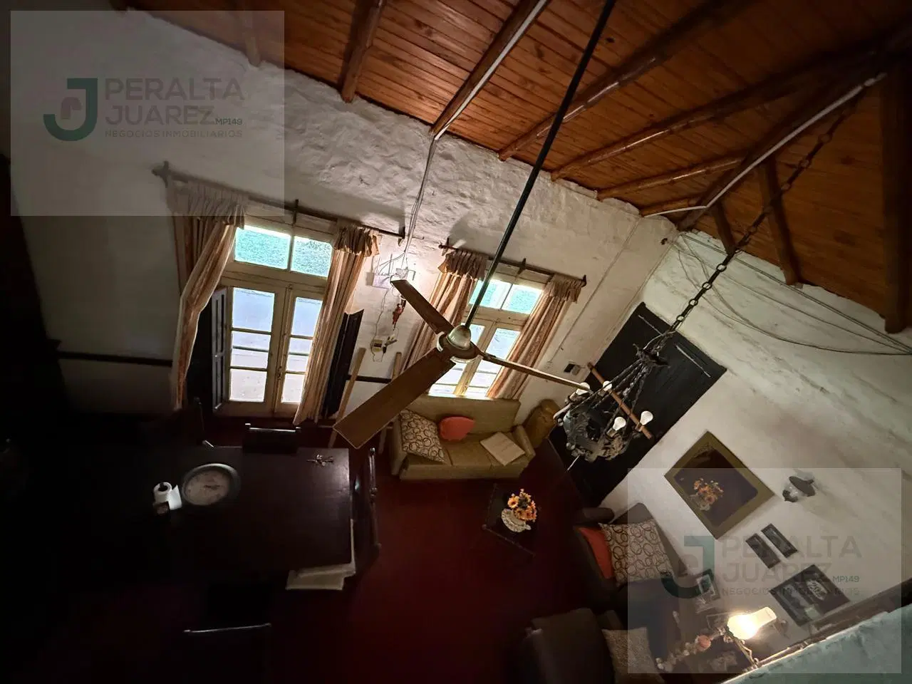 Casa en VENTA a 200mts de Punta Mitre 8