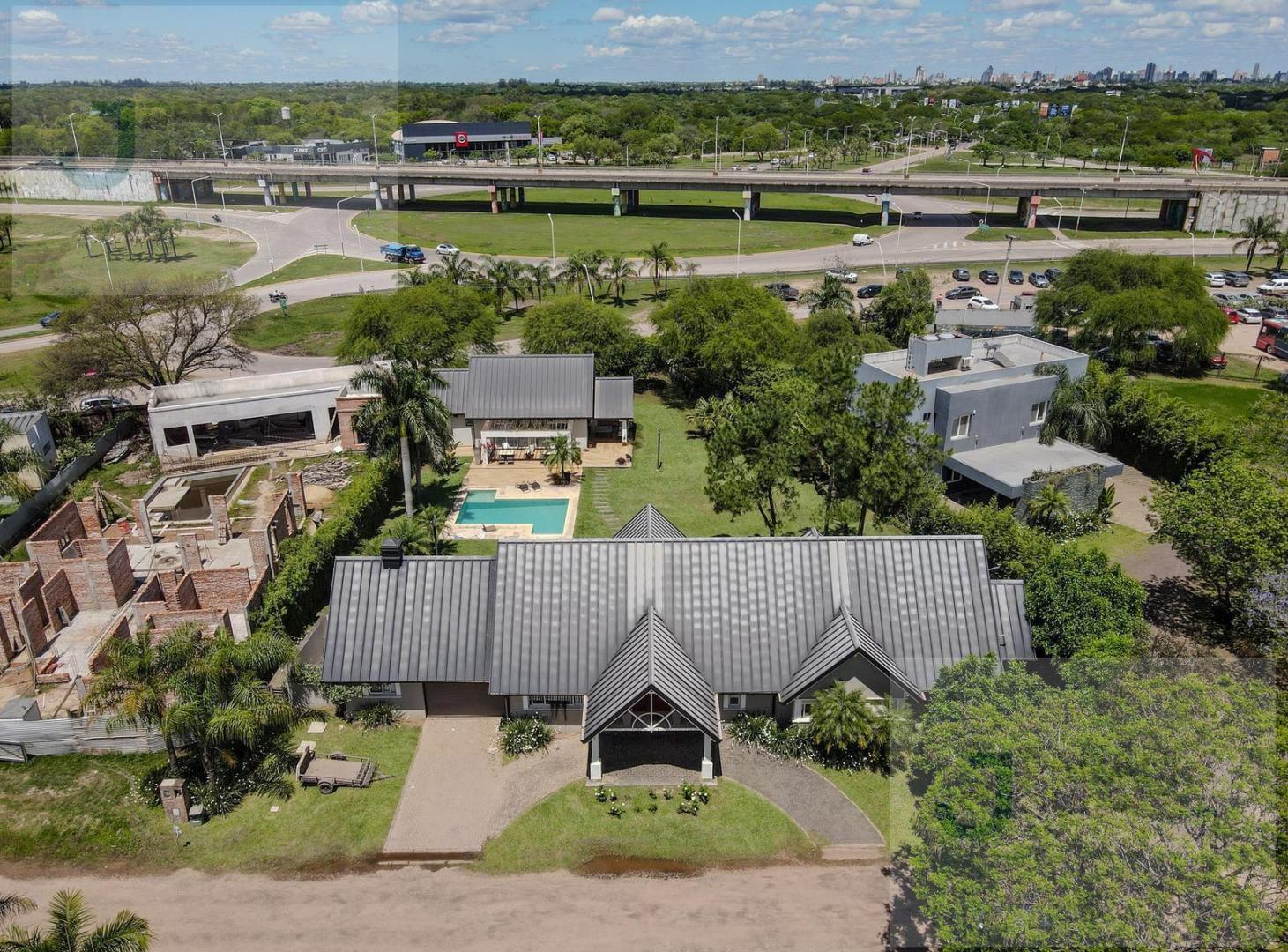 Foto de Exclusiva casa en Venta en la California, imagen 2
