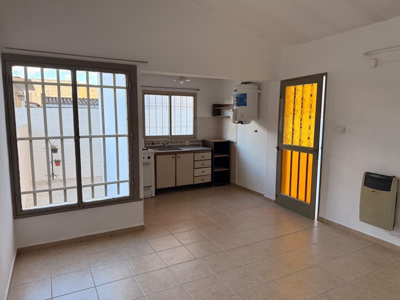 Foto de ALQUILER ANUAL MONOAMBIENTE VILLA CARLOS PAZ, imagen 4