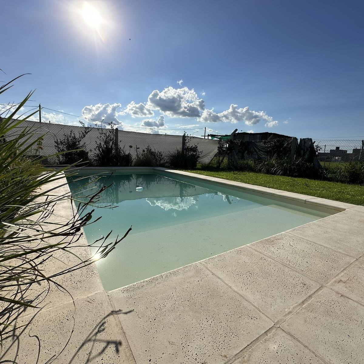 Venta Casa a Estrenar en Jardines de Esther 3