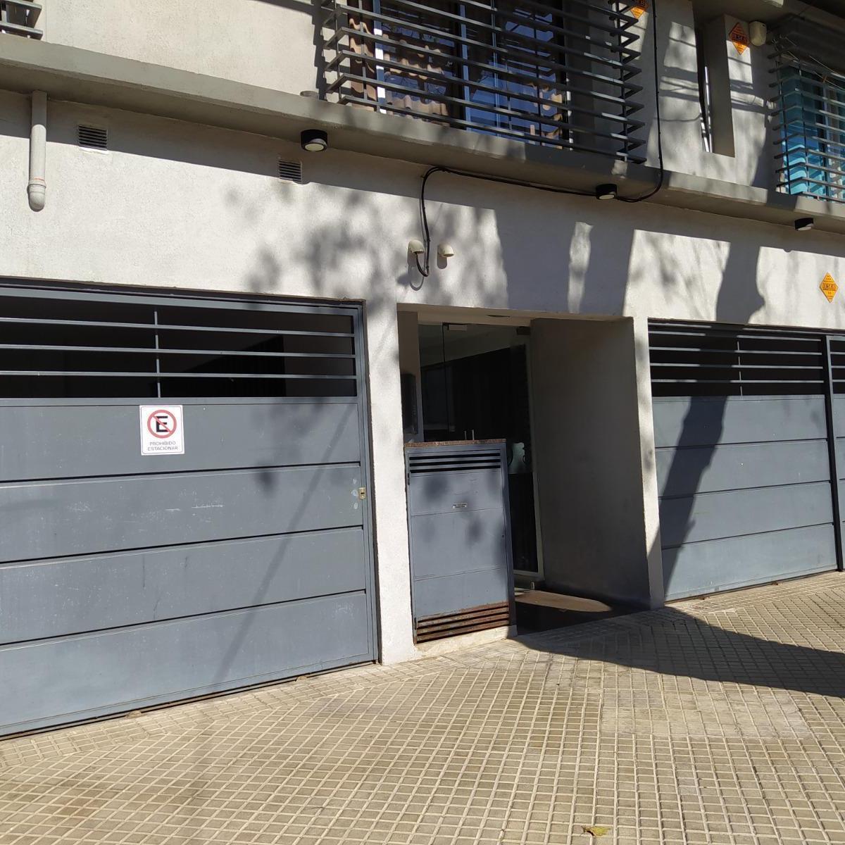 Departamento en Luis Agote