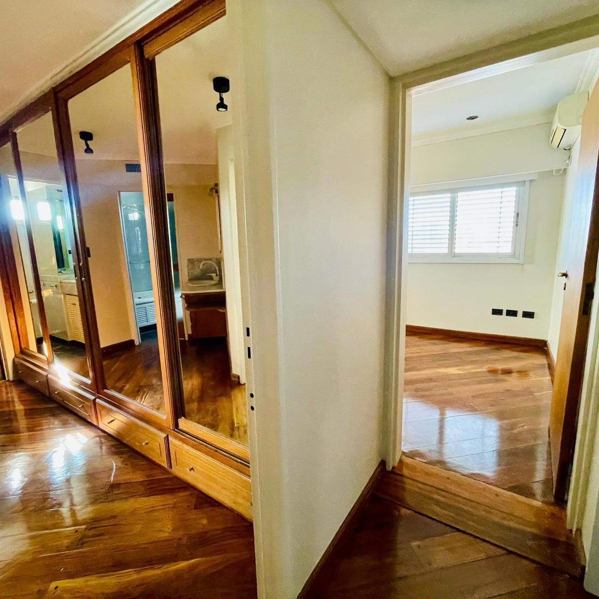 Departamento Piso exclusivo de 3 dormitorios con terraza exclusiva