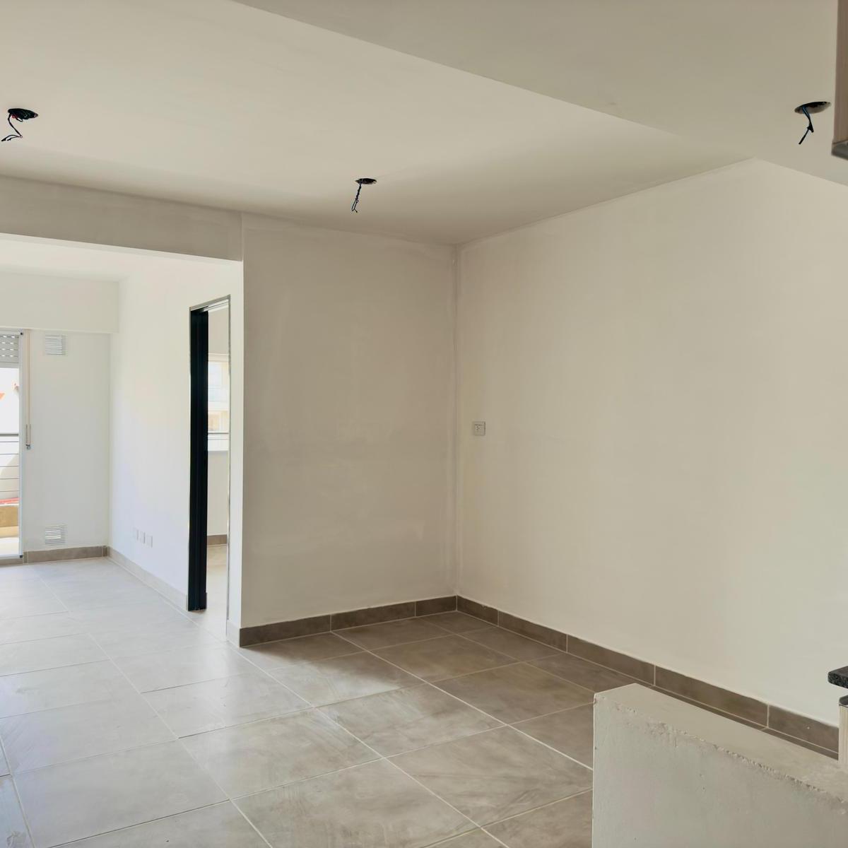 Departamento en Avenida Francia al 800