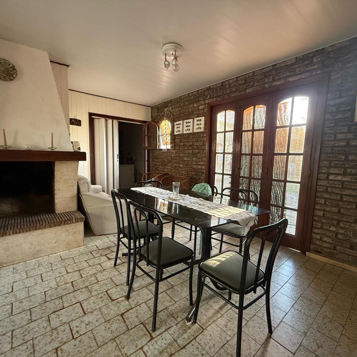 Foto de VENTA CHALET 3 DORMITORIOS EN ROLDAN, imagen 3