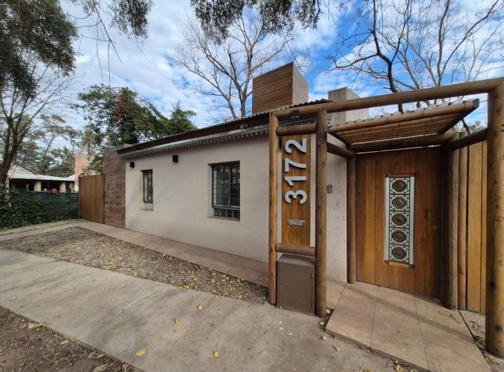 Casa en Funes