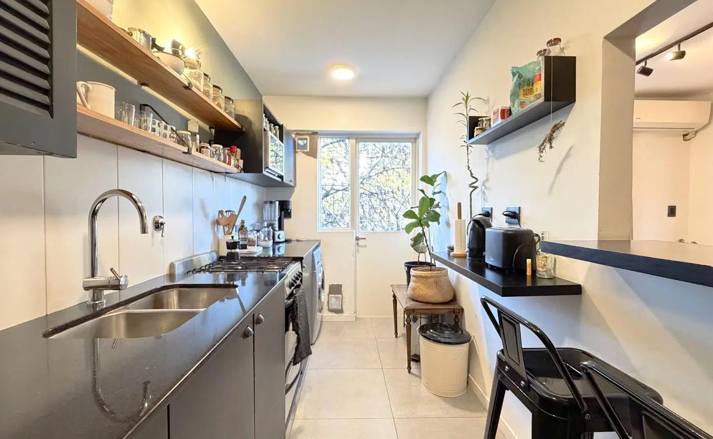 Departamento de 1 dormitorio en Pichincha 4