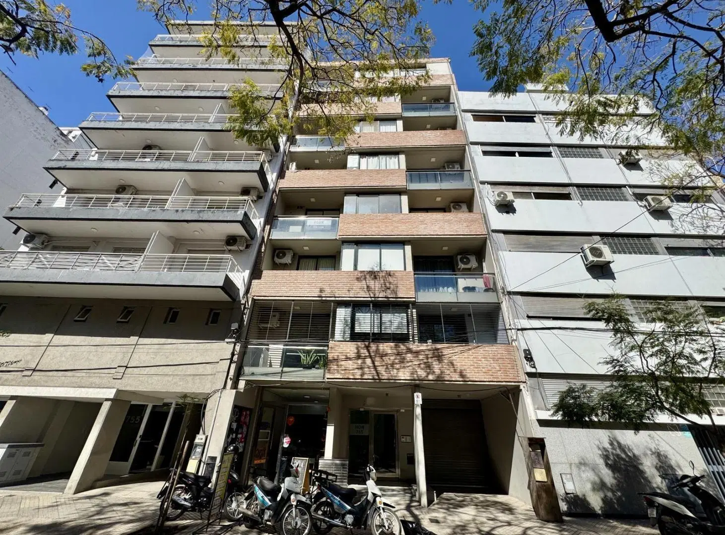 Venta departamento con cochera. 8