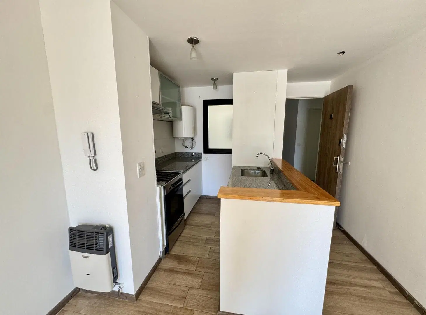 Venta departamento con cochera. 5