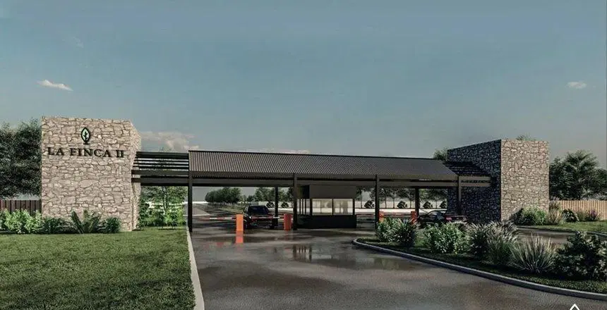 Terreno en La Finca 2 1