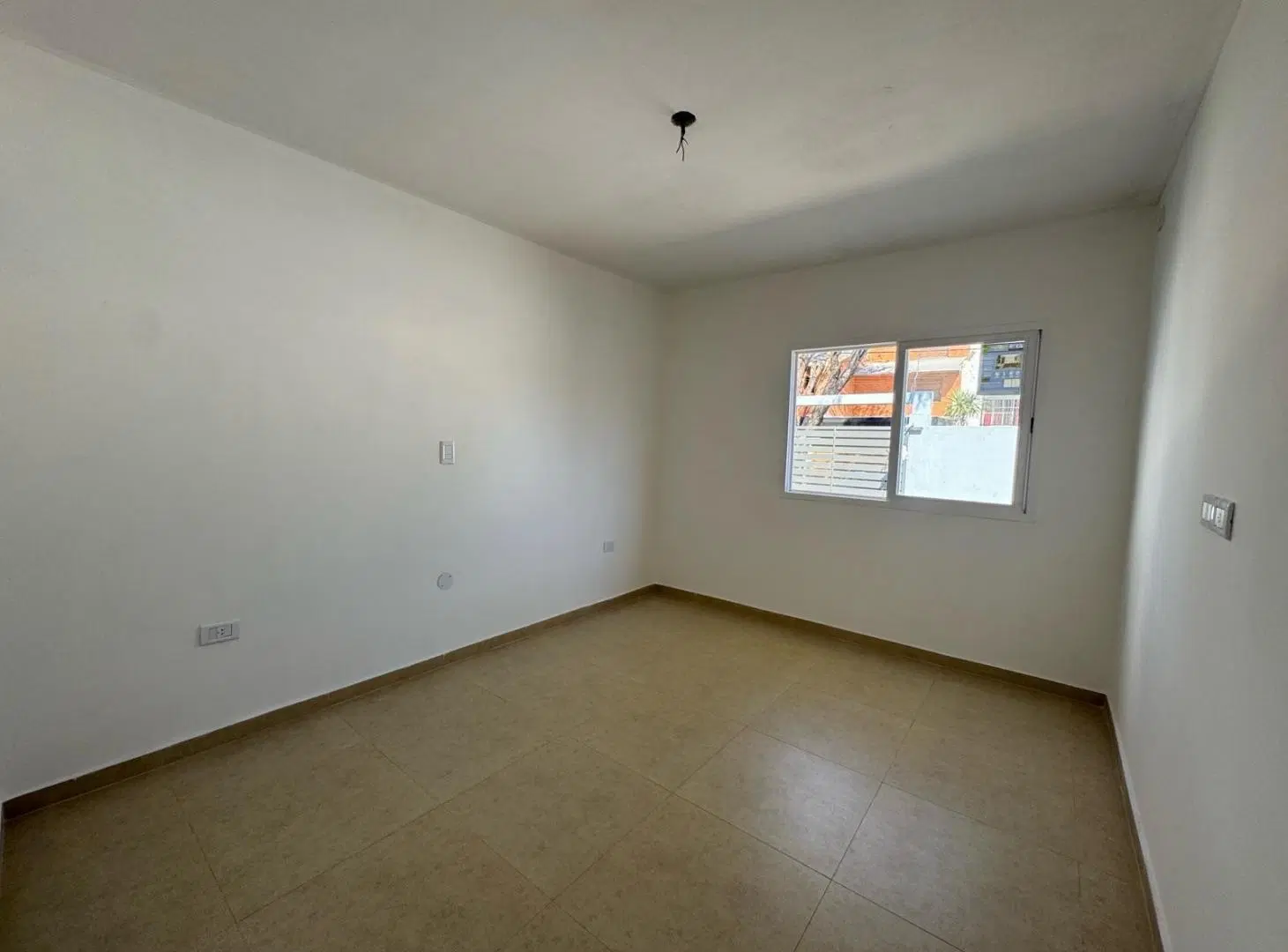 VENTA CASA 3 DORMITORIOS 4