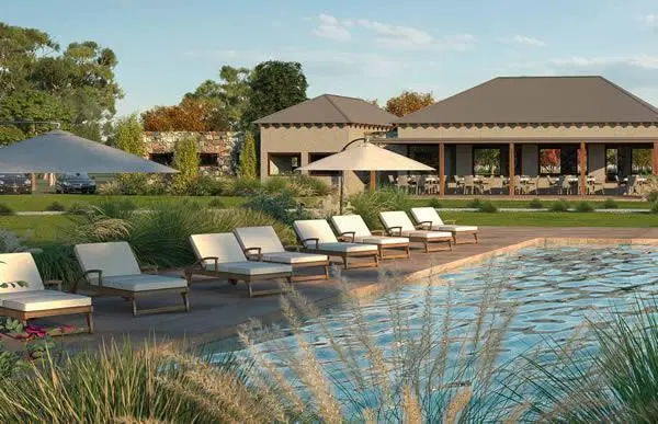 Terreno en La Finca Country Club 3
