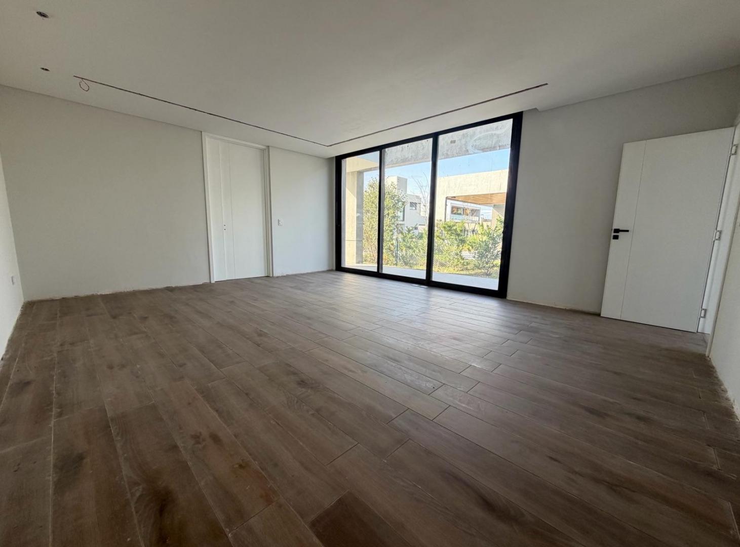 Foto de VENTA CASA 4 DORMITORIOS EN VIDA, FUNES, imagen 5