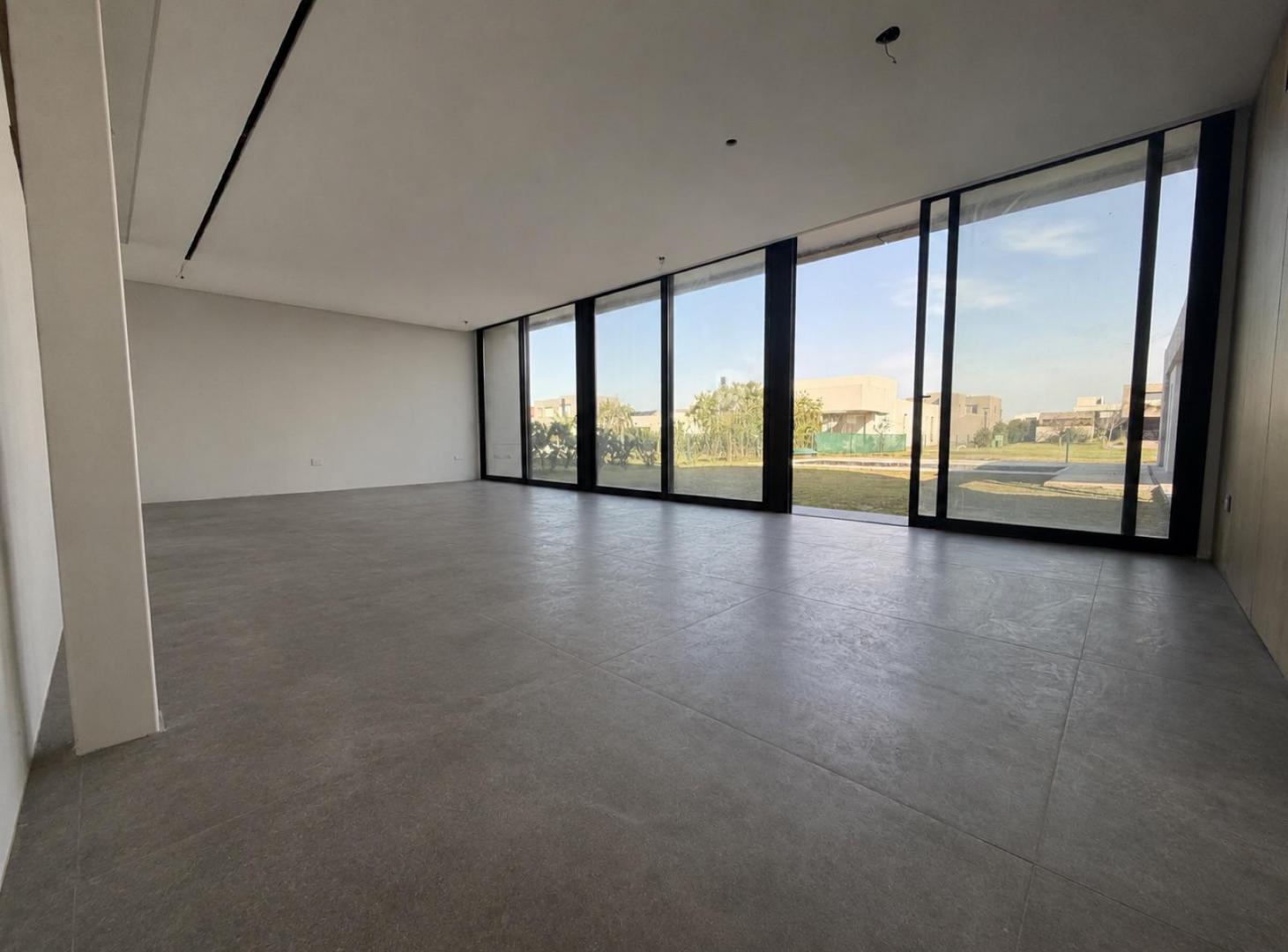 Foto de VENTA CASA 4 DORMITORIOS EN VIDA, FUNES, imagen 3