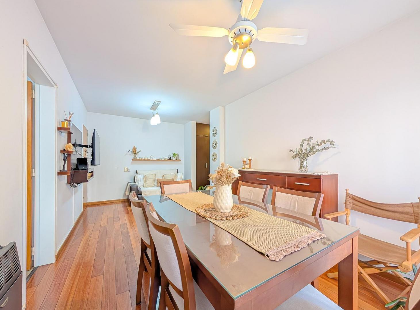 Foto de VENTA DEPARTAMENTO 2 DORMITORIOS CON BALCON, PARAGUAY 1500, CENTRO, imagen 3