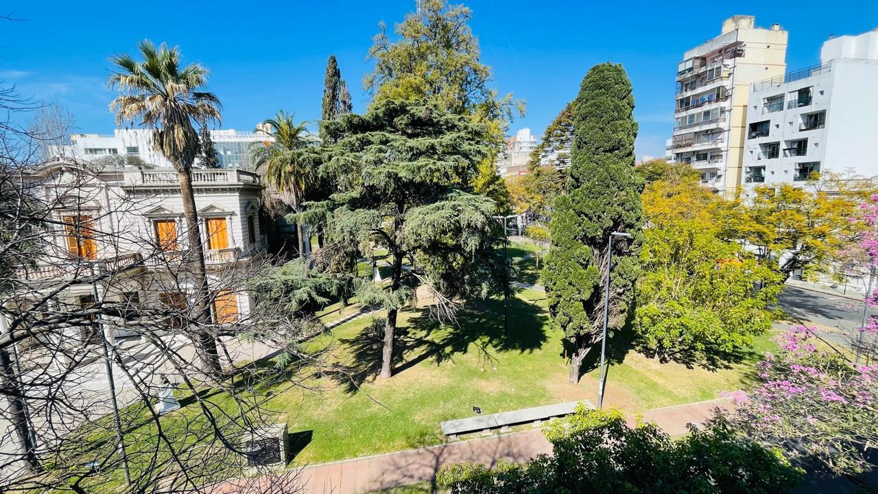 Foto de Venta - Departamento 2 dormitorios con balcon al frente Rosario centro, imagen 4