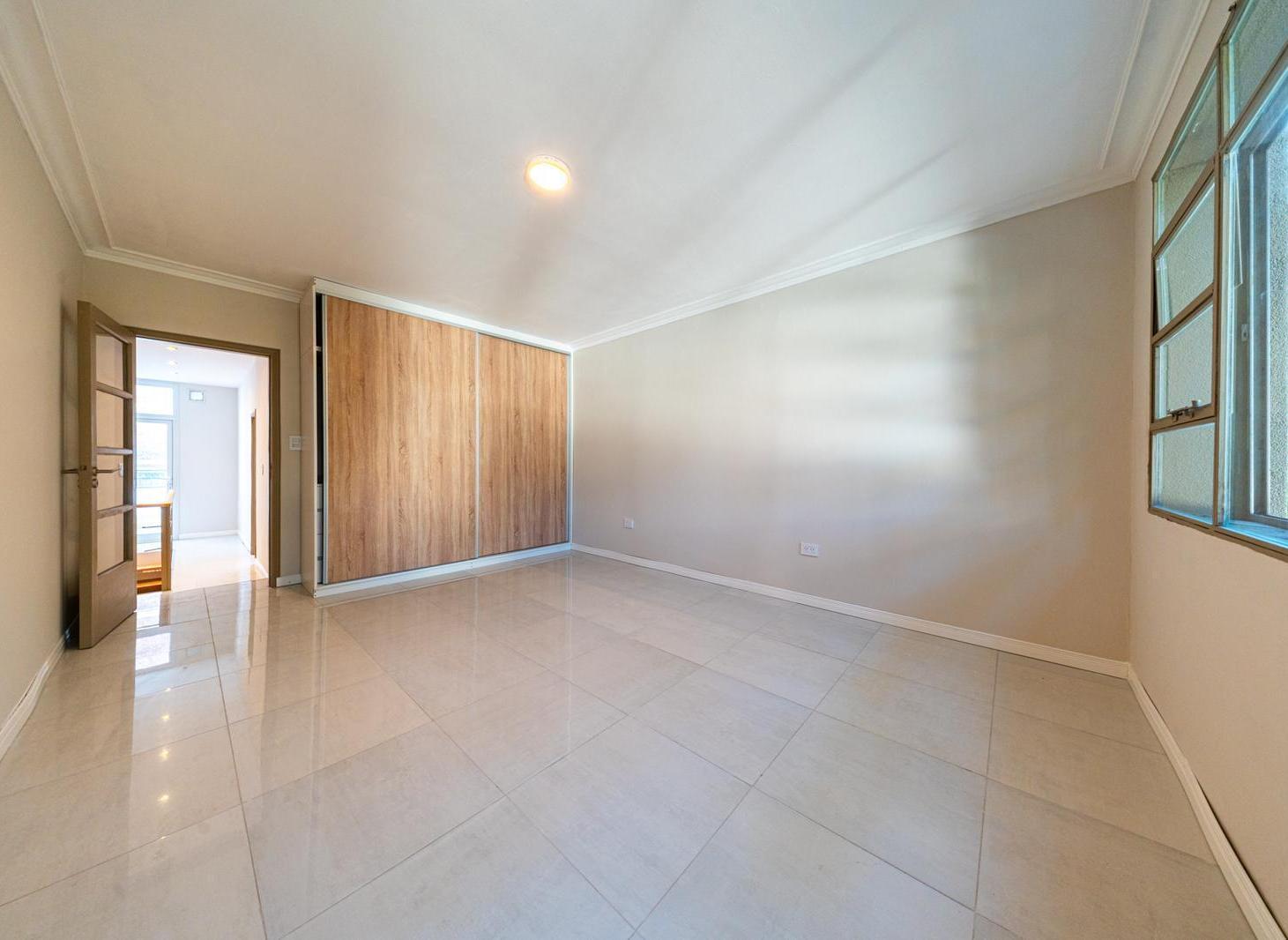 Foto de VENTA DEPARTAMENTO 3 DORMITORIOS REFACCIONADO, PATIO SECO, TERRAZA Y, imagen 5