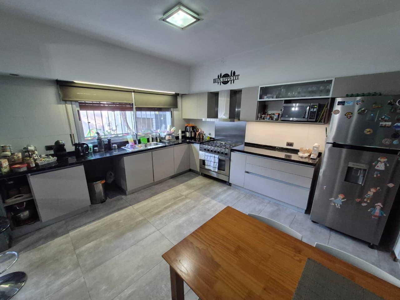 Foto de VENTA - Casa de 3 Dormitorios en Matheu, imagen 3