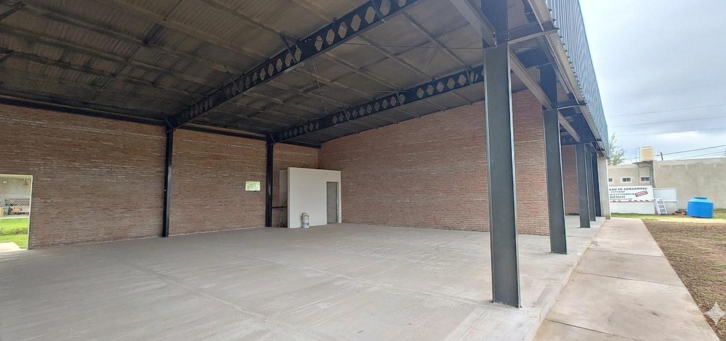 Foto de TDS 3 - Amplios locales en alquiler : Bv de la Alegría y Bv Funes, imagen 2