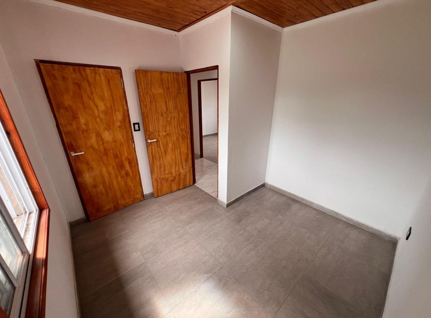 Foto de Amplia casa con jardin, imagen 5