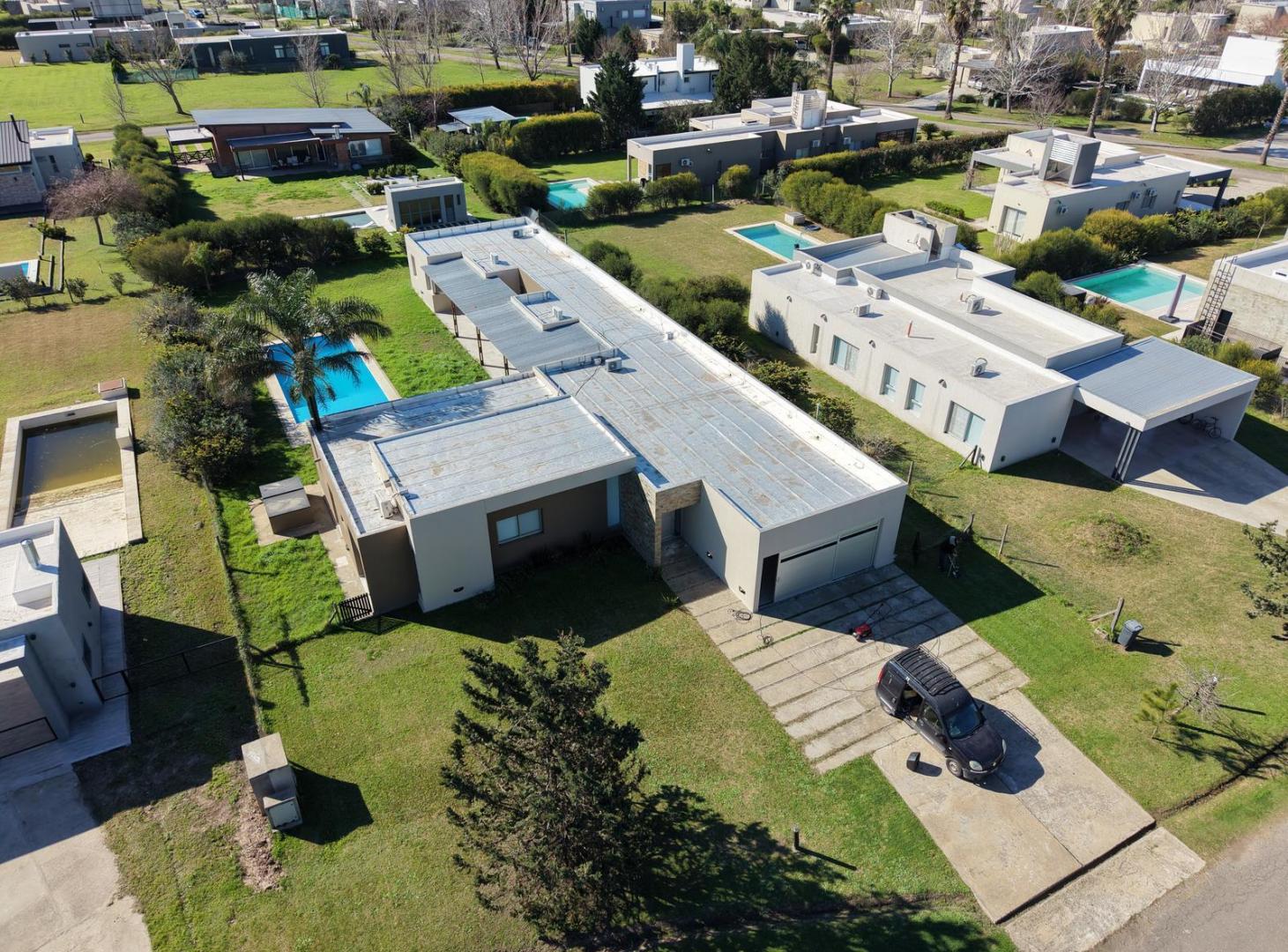 Foto de PUERTO ROLDÁN - Amplia casa 3 dormitorios en excelente estado !, imagen 1