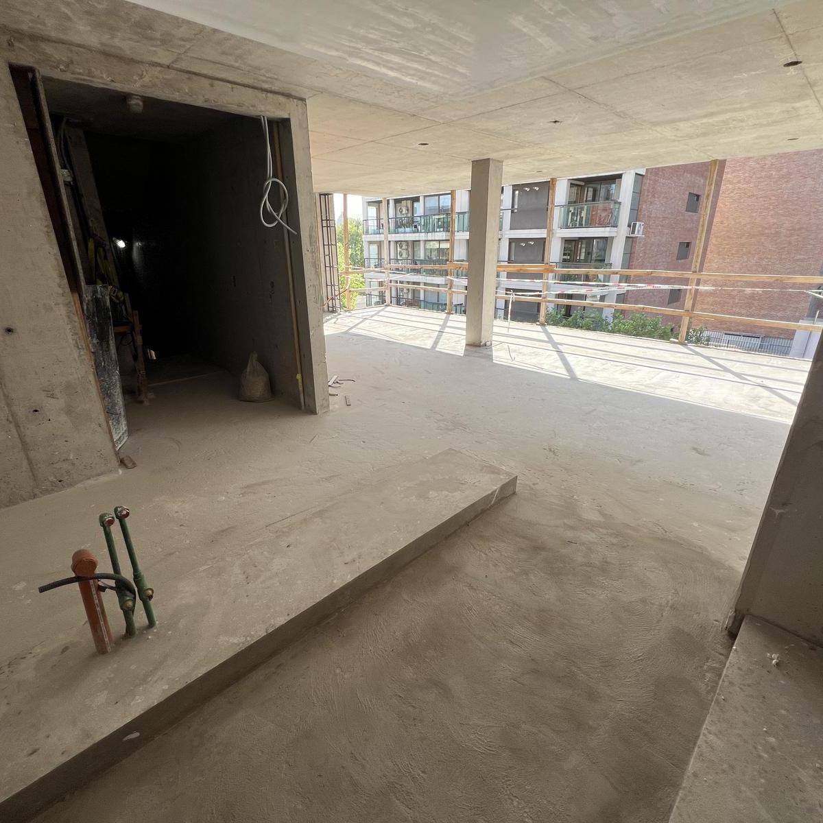 Piso Exclusivo en Pichincha - 3 Dorm. 5