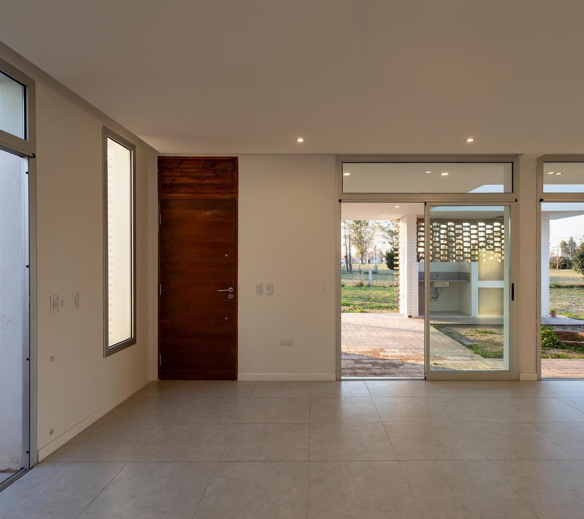 Venta de casa de Diseño en Pinares del Sur - Piñero
