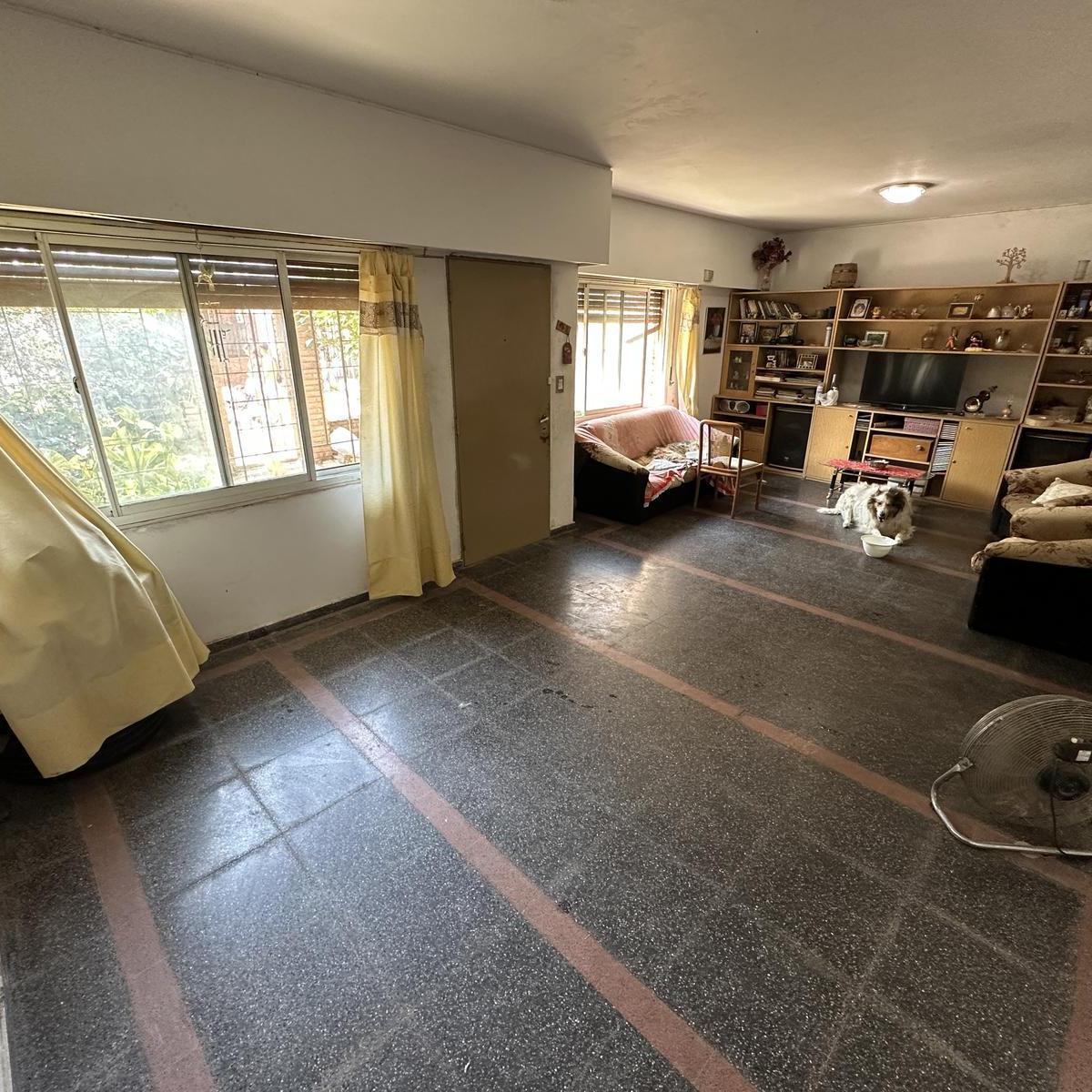 Venta de Importante Casa en Tiro Suizo 3