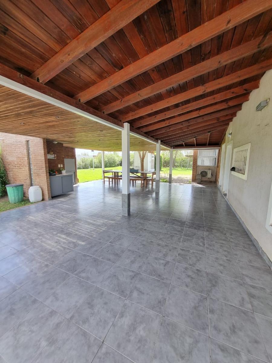 Casa en Hermosa Zona de Roldan, Barrio Prados del Sol 3