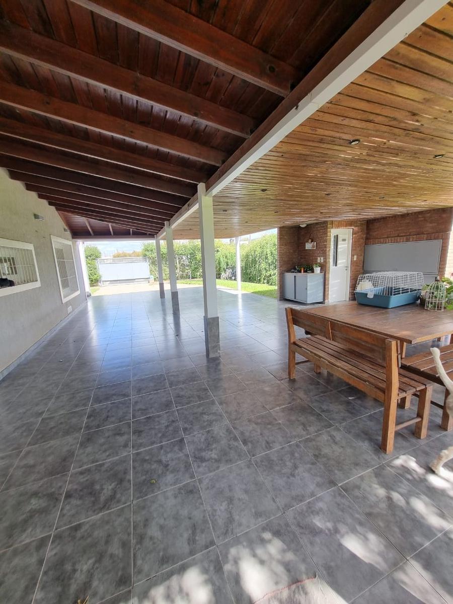 Casa en Hermosa Zona de Roldan, Barrio Prados del Sol 4
