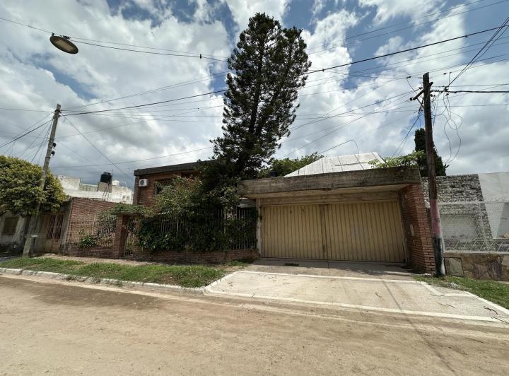 VENTA de importante Casa en Tiro Suizo 1