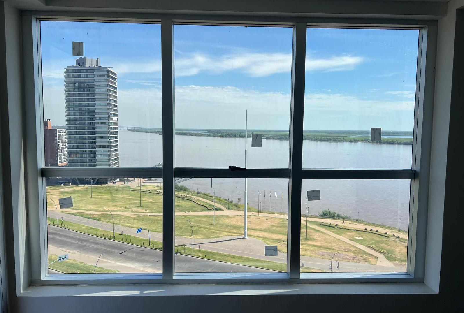 Foto de Departamento en Puerto Norte de CATEGORIA - 2 Dormitorios con Cochera, imagen 4