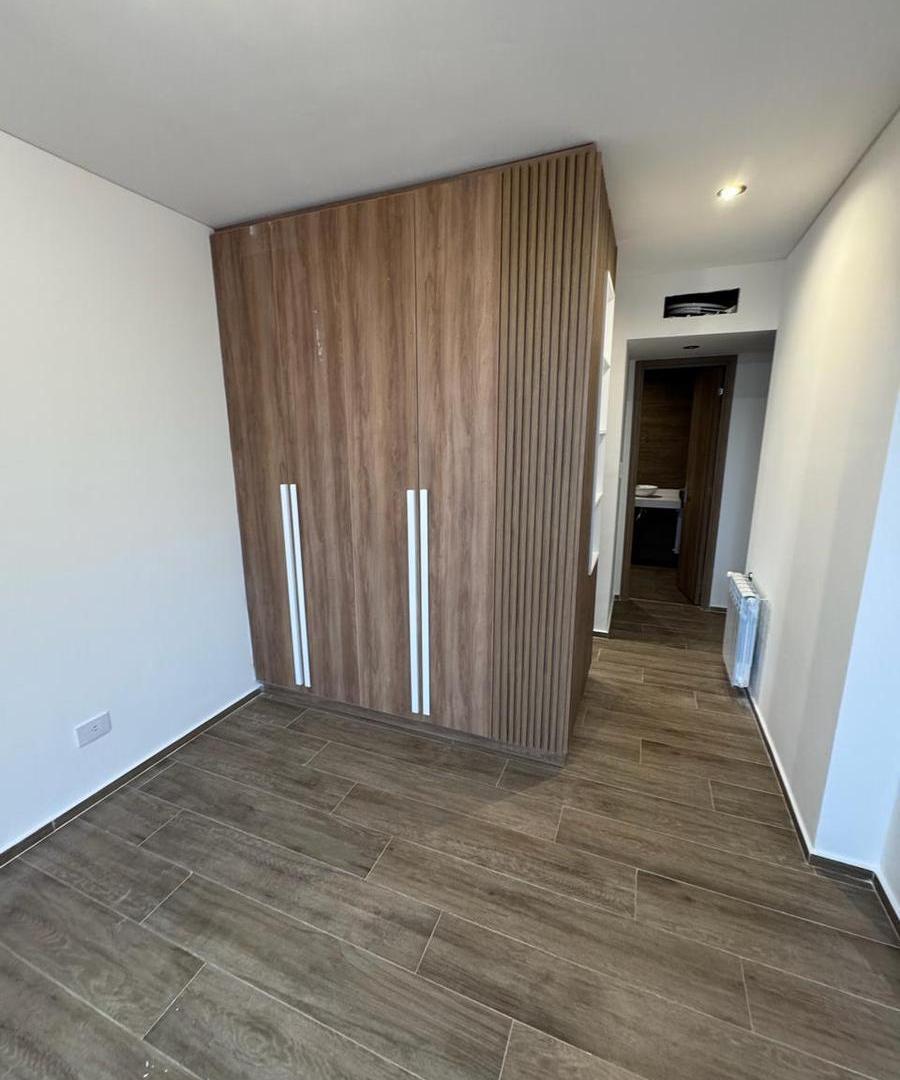 Foto de Departamento con patio, parrillero y pileta exclusivo, imagen 4