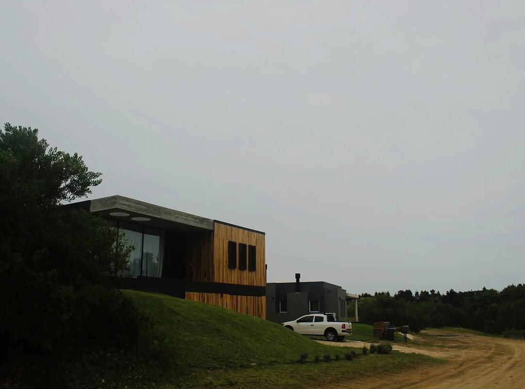 Foto de Hermosa casa en Barrio Privado de la Costa Argentina, imagen 1
