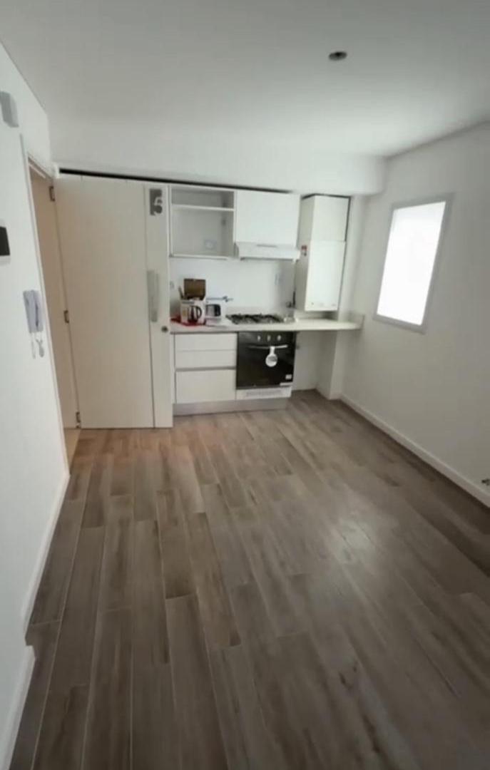 Foto de VENTA DEPARTAMENTO DE 1 DORMITORIO A ESTRENAR EN EL CENTRO, imagen 2