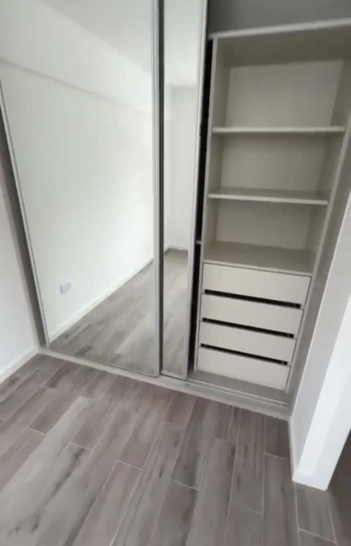 Foto de VENTA DEPARTAMENTO DE 1 DORMITORIO A ESTRENAR EN EL CENTRO, imagen 1