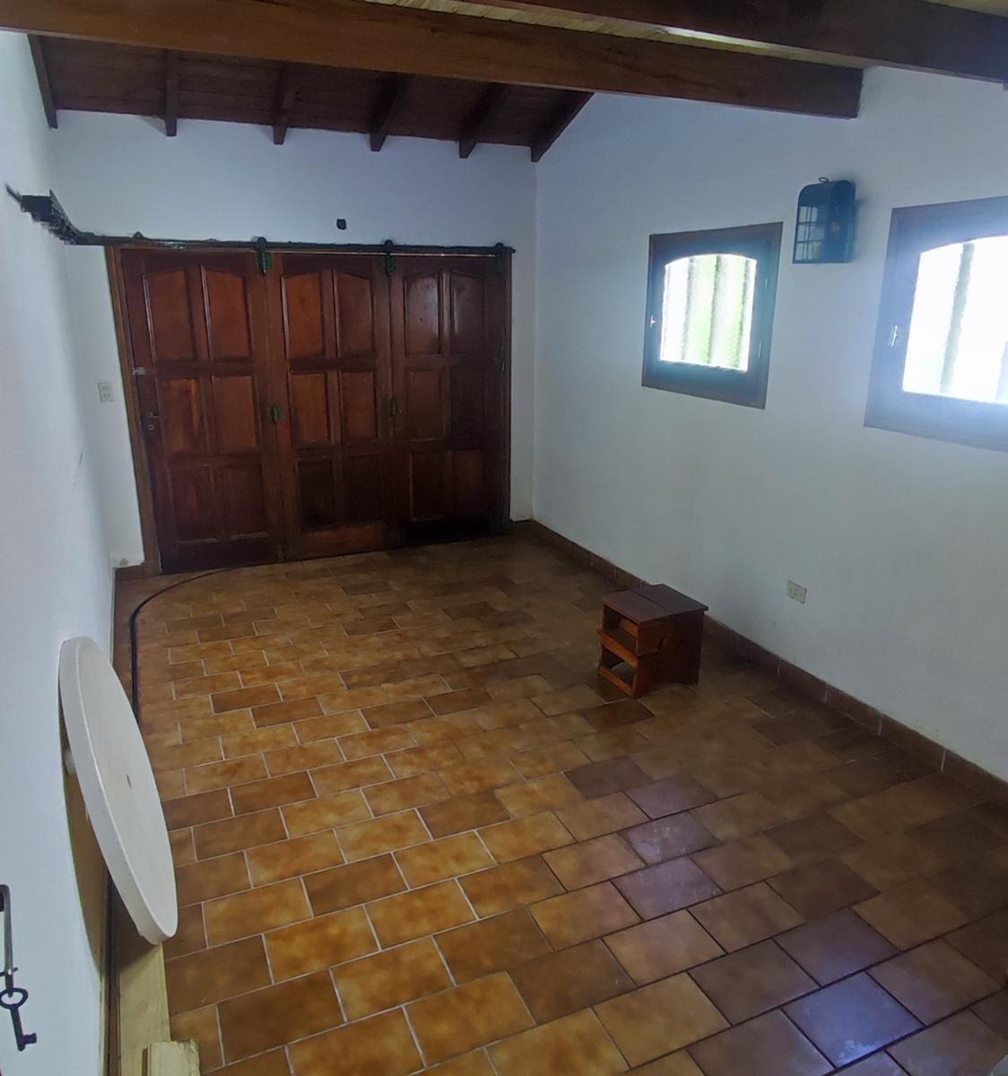 Foto de ---APTO CREDITO---EXCELENTE CHALET SOBRE DOS TERRENOS EN ACANTILADOS, imagen 2