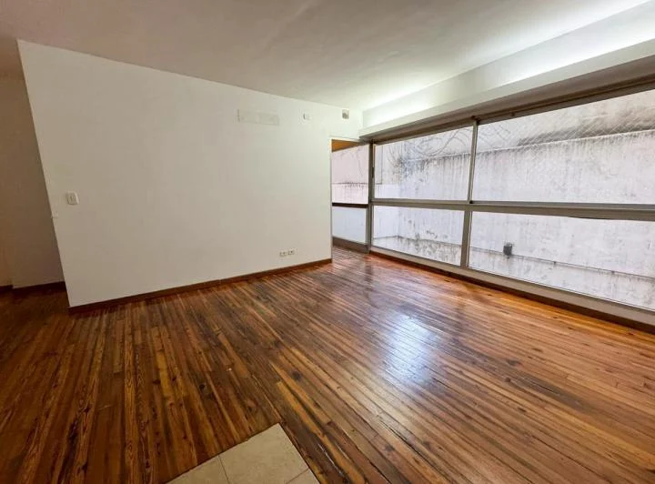Alquiler Departamento 2 Ambientes con Balcón en Palermo Soho 3