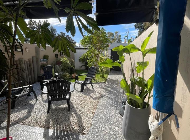 VENTA DUPLEX 2 AMBIENTES BARRIO CERRADO EN MORENO 1