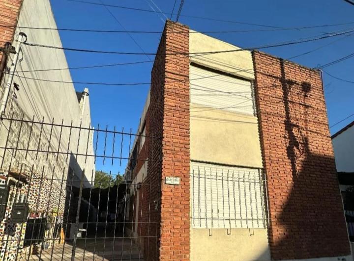 DUPLEX 3 AMBIENTES - CASTELAR SUR 2