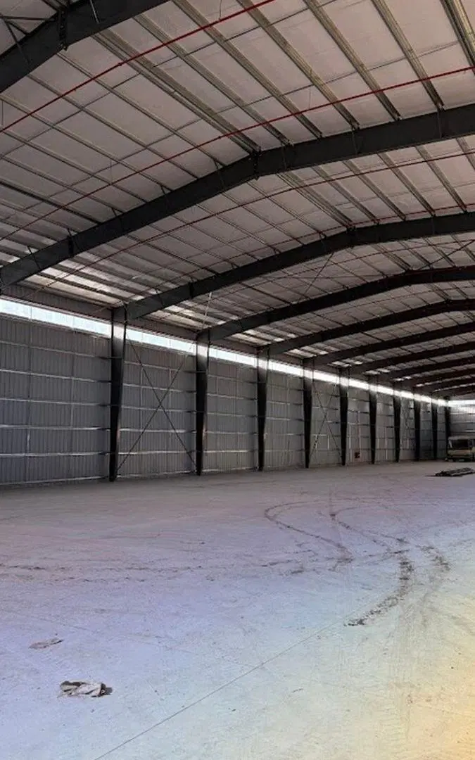 Nave Industrial 3140M2 salida a 2 calles Ecoparque Industrial Moreno 4