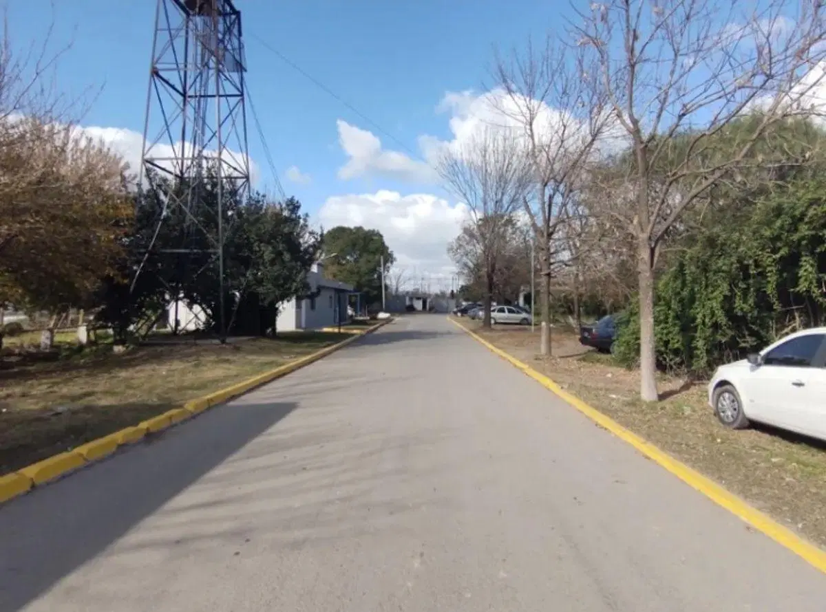 Galpónes en Alquiler - Predio Industrial y Logistico - Entre 100M2 y 1500M2 4