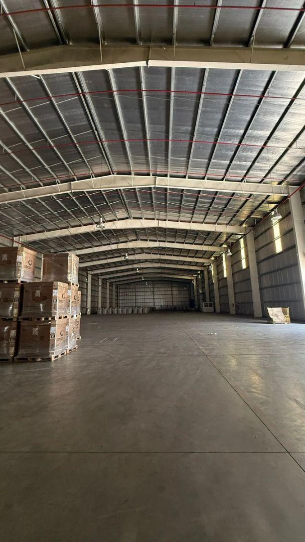 Foto de Nave Industrial Premium 3300m2 Parque Industrial Del Oeste, imagen 2