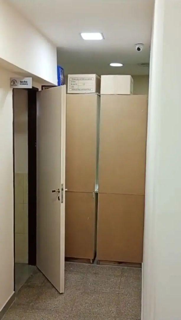 Foto de Importante Local 9 Consultorios Medicos Excelente Ubicación Merlo, imagen 4