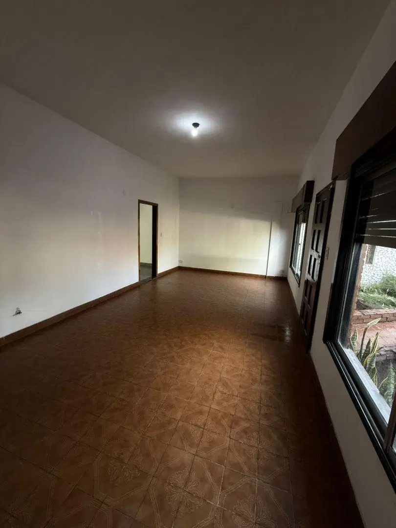 Casa En Venta En Castelar Norte 4