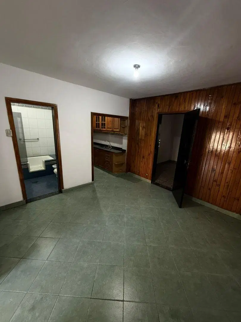 Casa En Venta En Castelar Norte 2